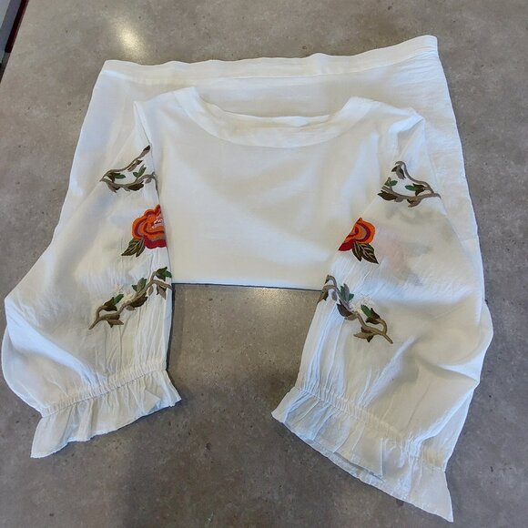 FILLEL Women's White Blouse w/3/4 Embroidered Design Puff Sleeves - Sze Large - Picture 10 of 12